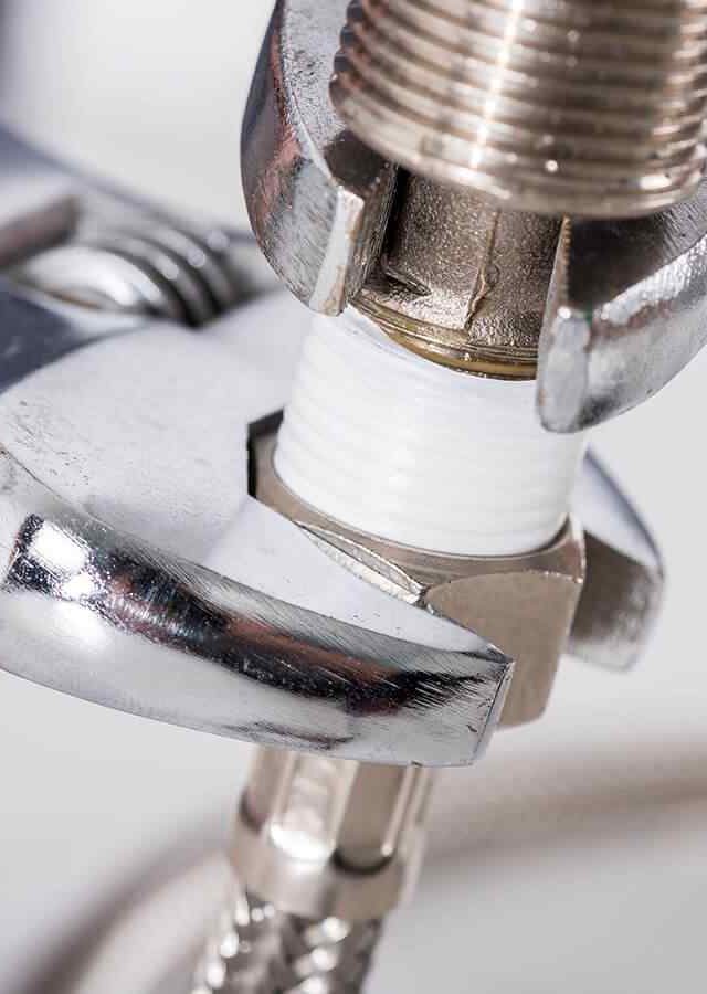 https://elkayplumbing.com.au/wp-content/uploads/2018/10/inner_service_04-640x900.jpg